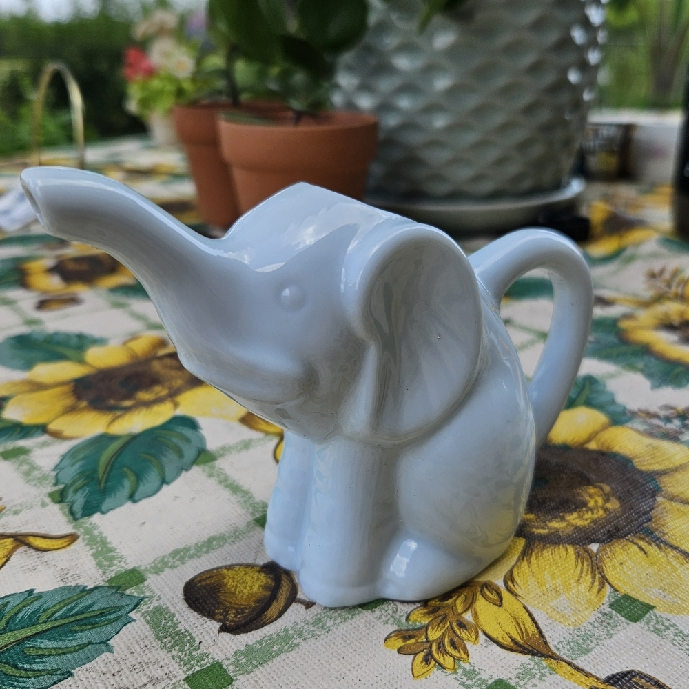 Small Elephant Cream Pitcher